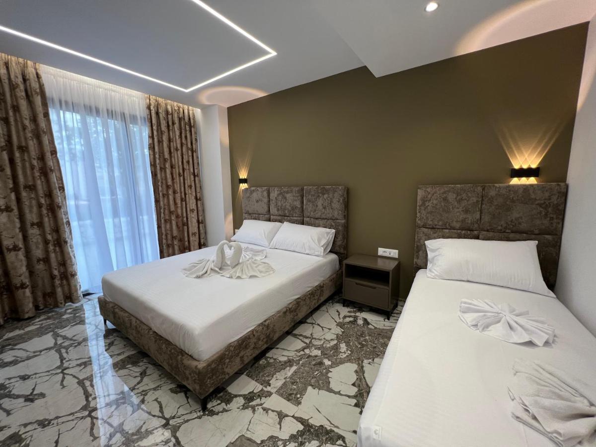 Poseidon Hotel 2 卡萨米尔 外观 照片